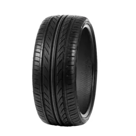 DELINTE D7 265/30 R19 93W