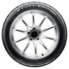 YOKOHAMA ADVAN FLEVA (V701) 195/55 R16 87V